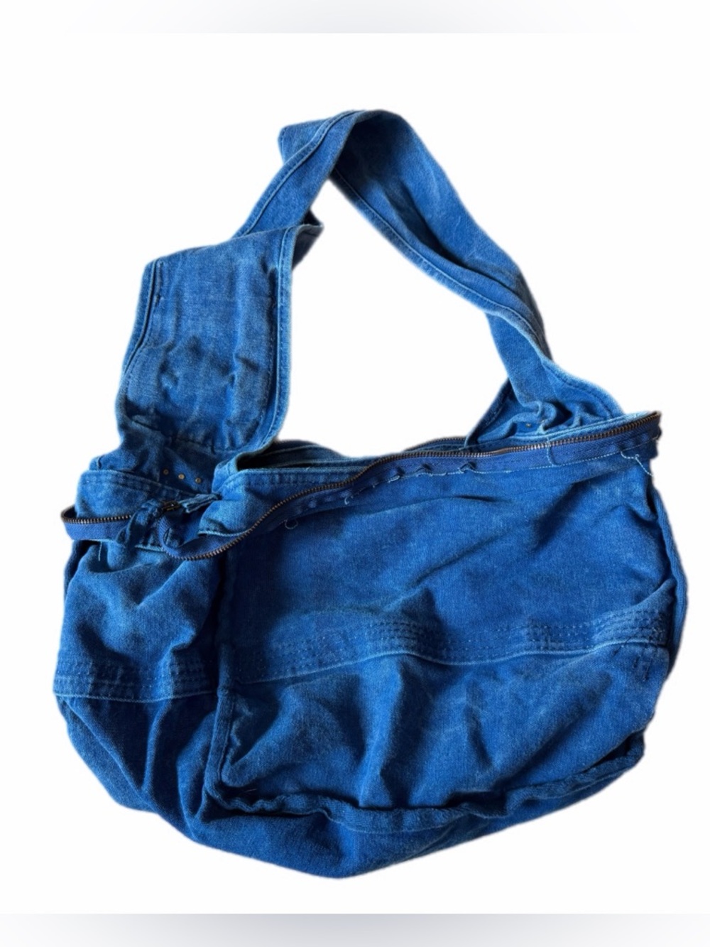 We The Free Waxed Canvas Zip Sling Bag Icelandis Blue - Picture 10 of 16